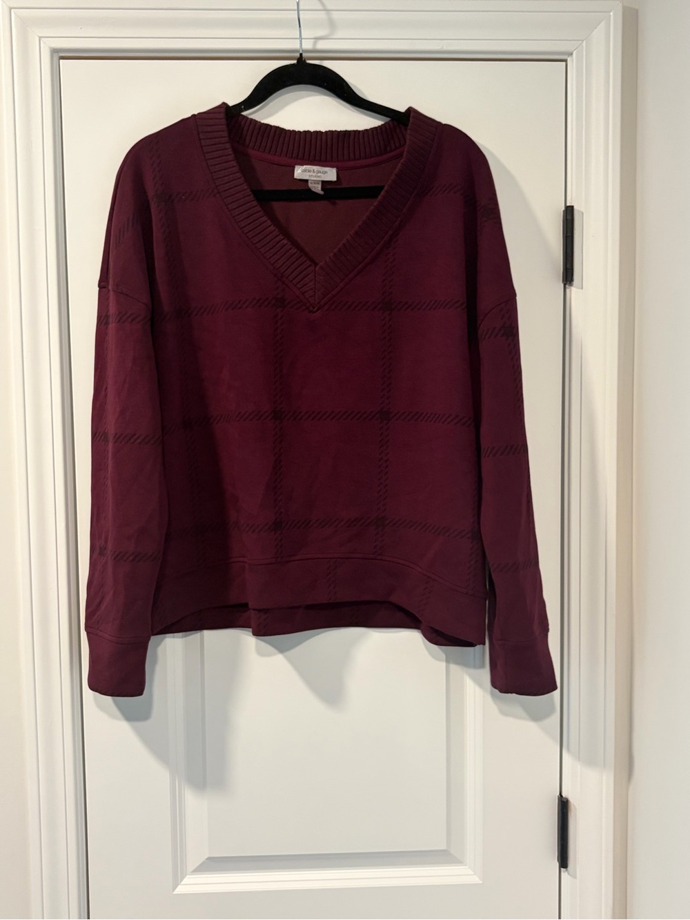 3/$20 Cable & Gauge V-Neck Sweater - Burgundy Plaid